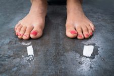 Sweaty Feet_AdobeStock_298445547